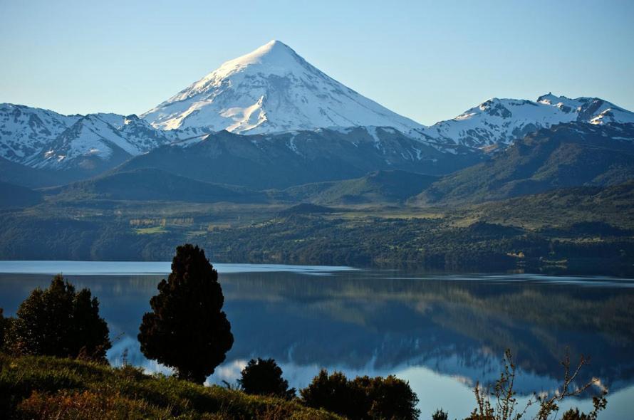 Cabana Lago Huechulafquen, Junín de los Andes エクステリア 写真